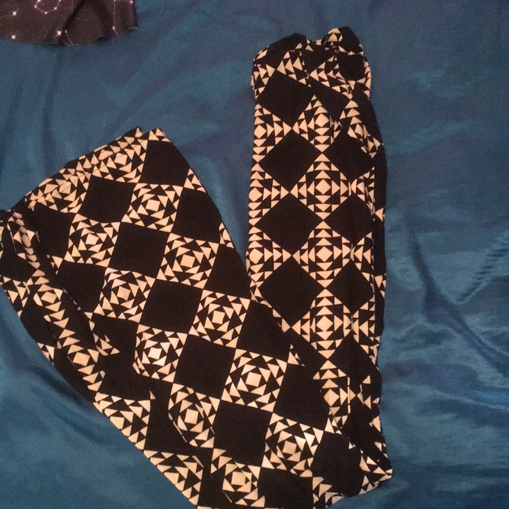 Volcom geometric flare pants